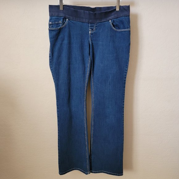 Old Navy Maternity Low Rise Dark Wash Bootcut Denim Jeans - Picture 2 of 15